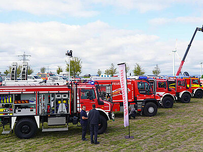 Mehrere RedMogs aufgereiht